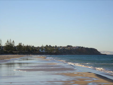Christies Cottage For Holidays And Relocations. - Surfers Gold Coast 9