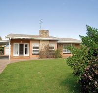 Coastal Cottage - Surfers Gold Coast