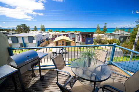 Lorne Ocean Sun Apartments - Surfers Gold Coast 0