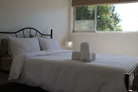 Seaside Apartment - Surfers Gold Coast 0