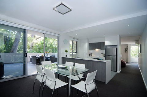 Aqua Leaf Apartment - Surfers Gold Coast 12