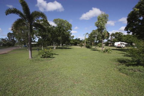 Bluewater Caravan Park - Surfers Gold Coast 4
