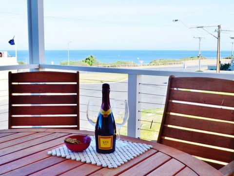 Century 21 SouthCoast: Bayside - Surfers Gold Coast 0