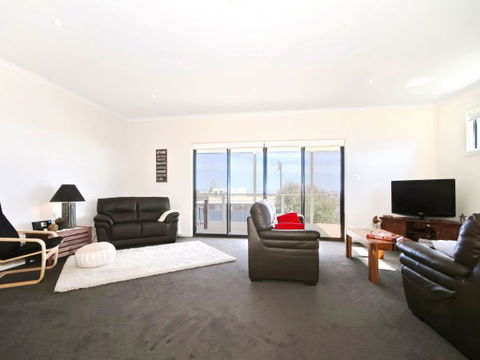 Century 21 SouthCoast: Bayside - Surfers Gold Coast 2