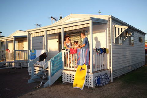 Christies Beach Tourist Park - Surfers Gold Coast 0
