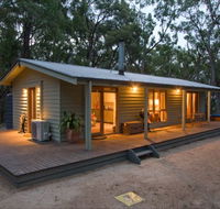 Mirkwood Forest Self-Contained Spa Cottages - Surfers Gold Coast