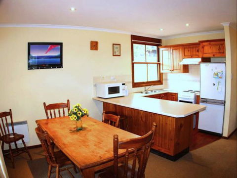 Edelweiss Hutte - Surfers Gold Coast 7