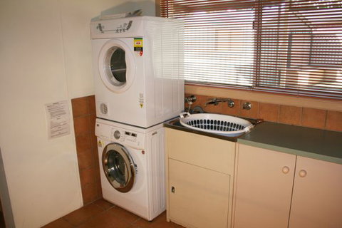 Elderton Guest House - Surfers Gold Coast 6