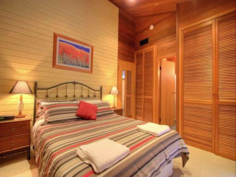 Edelweiss Hutte - Surfers Gold Coast 3