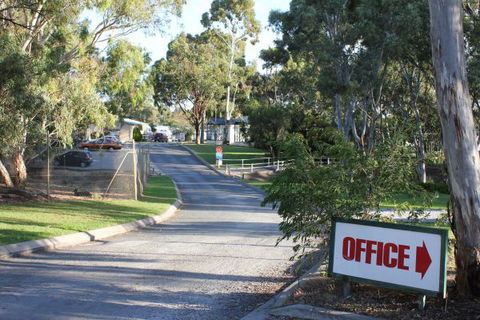 Woodcroft Park - Surfers Gold Coast 0