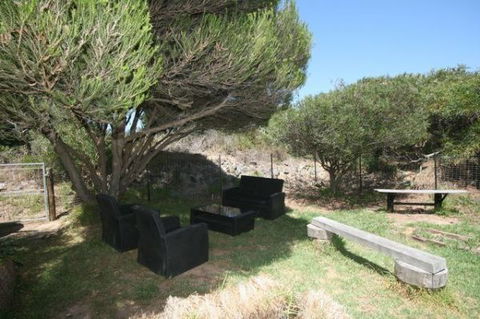 LJ Hooker Goolwa Holiday Rentals - 15 Eaton Avenue, Goolwa Beach - Surfers Gold Coast 3
