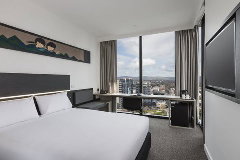 Ibis Adelaide - Surfers Gold Coast 0