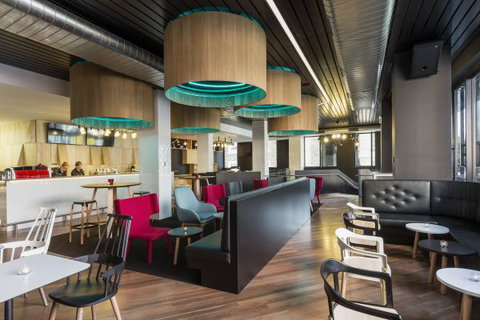 Ibis Adelaide - Surfers Gold Coast 4