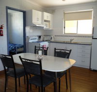 Coobowie Lodge - Surfers Gold Coast