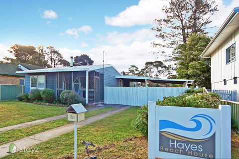 Hayes Beach House - Surfers Gold Coast 5