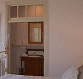 Glenelg Apartment - Surfers Gold Coast