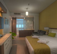 Walkers Arms Hotel - Surfers Gold Coast