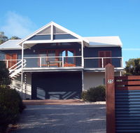 Top Deck Marion Bay - Surfers Gold Coast