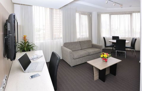 Metro Hotel Marlow Sydney Central - Surfers Gold Coast 2