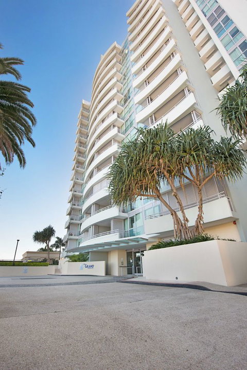 The Grand Apartments - Surfers Gold Coast 0