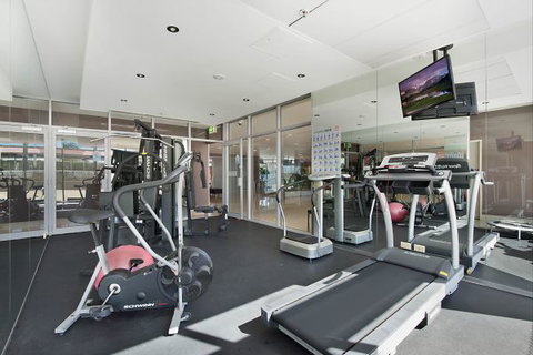 The Grand Apartments - Surfers Gold Coast 5