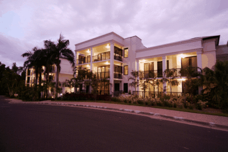 Elysium Apartments Palm Cove - Surfers Gold Coast