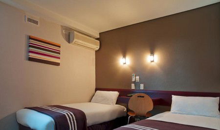 Y Hotel City South - Surfers Gold Coast 3