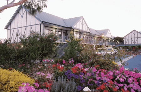 Country Comfort Adelaide Manor - Surfers Gold Coast 0