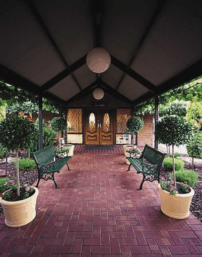 Country Comfort Adelaide Manor - Surfers Gold Coast 2