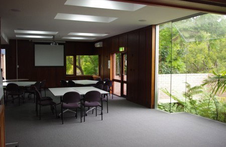 Trinity Conference And Accommodation Centre - Surfers Gold Coast 2
