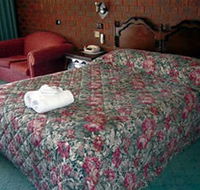 Bell Tower Motor Inn - Surfers Gold Coast