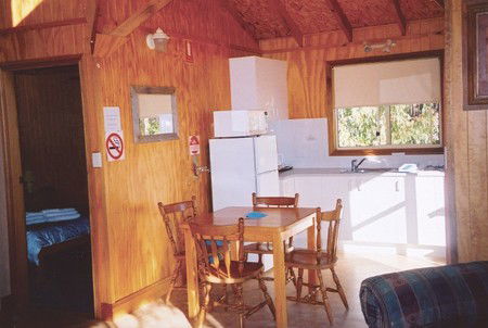 Canobolas Mountain Cabins - Surfers Gold Coast 3