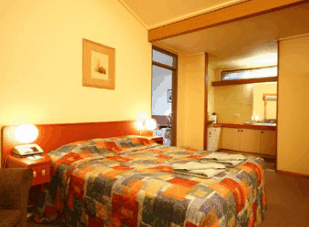 Mitchell Motor Inn - Surfers Gold Coast 0