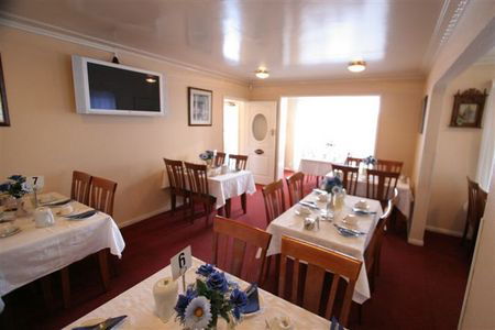 Blue & White Lodge - Surfers Gold Coast 0