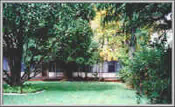 Capri Lodge Motel Apartments - Surfers Gold Coast 2