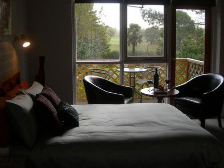 Lyndoch Hill Retreat - Surfers Gold Coast 1
