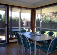 Lincoln Cove Villas - Surfers Gold Coast
