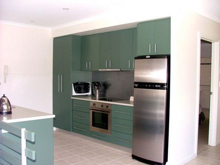 Tasman Beachside Apartments - Surfers Gold Coast 2