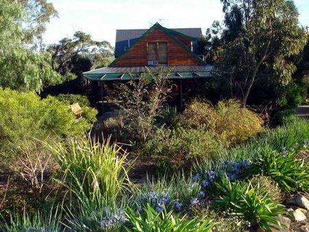 The Stumps B&B - Surfers Gold Coast 0