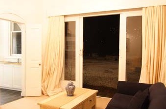 Amberley House - Surfers Gold Coast 1