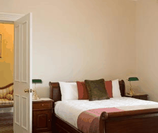 Clydesdale Manor - Surfers Gold Coast 2