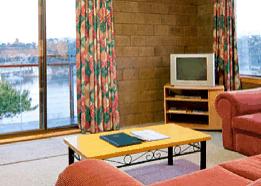 Blue Seas Holiday Villas - Surfers Gold Coast 1
