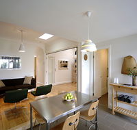 Cooks Hill Cottage - Surfers Gold Coast