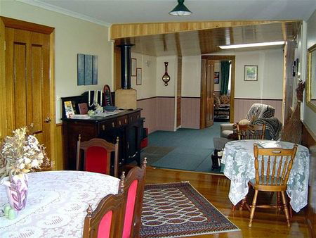 Hamlet Downs Country Accommodation - Surfers Gold Coast 0
