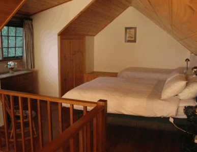 Daisy Bank Cottages - Surfers Gold Coast 1