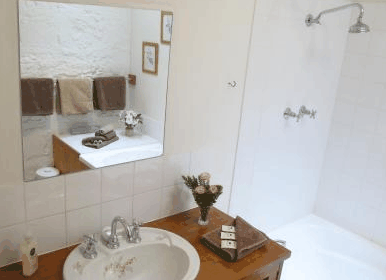 Daisy Bank Cottages - Surfers Gold Coast 4