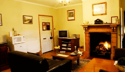 Crabtree House Heritage Suites - Surfers Gold Coast
