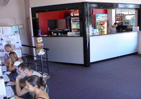 Globe Backpackers - Surfers Gold Coast 1