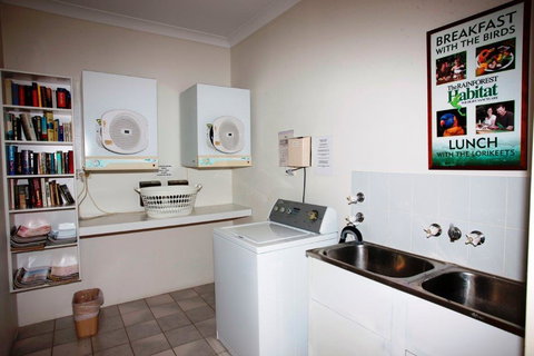 Best Western Lazy Lizard Motor Inn - Surfers Gold Coast 10