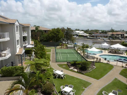 Pelican Cove - Surfers Gold Coast 5